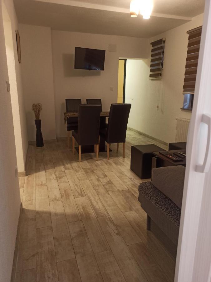 Studio Apartments Una Korenica Dış mekan fotoğraf