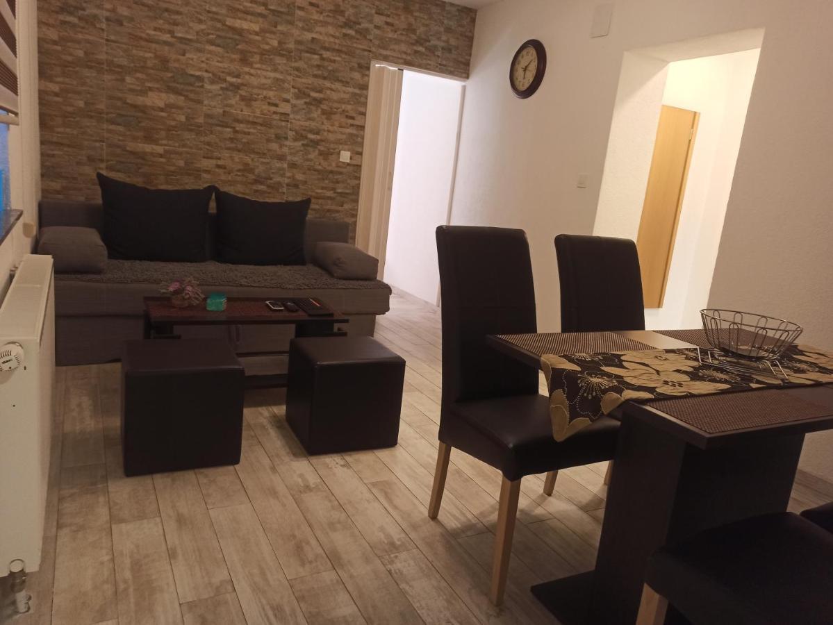 Studio Apartments Una Korenica Dış mekan fotoğraf