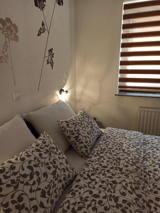 Studio Apartments Una Korenica Dış mekan fotoğraf