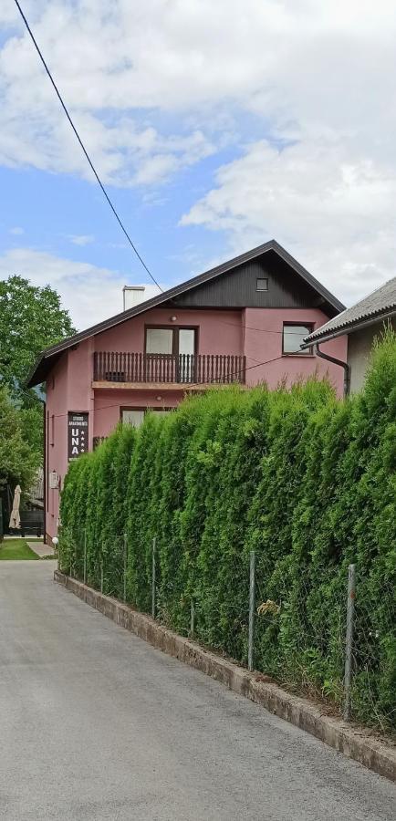 Studio Apartments Una Korenica Dış mekan fotoğraf